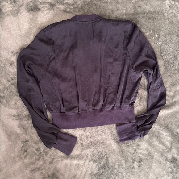 H&M Black Bomber Jacket Size US 8 - Picture 2 of 4